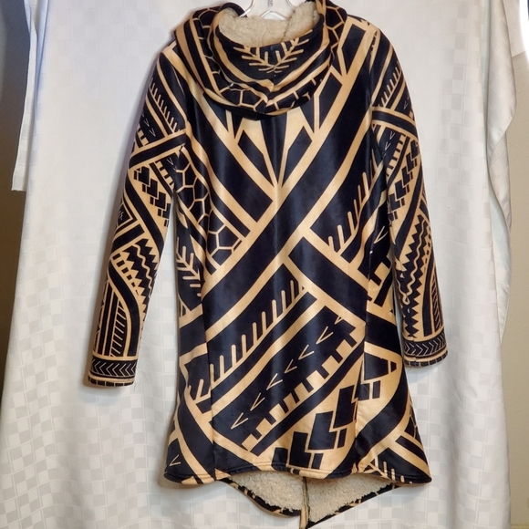 ☃️ Geometric Print Coat - Picture 2 of 5